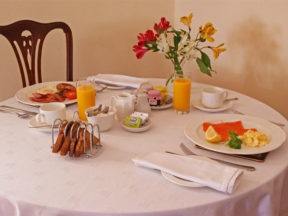 Hedley Hall Hotel Нюкасъл ъпон Тайн Екстериор снимка